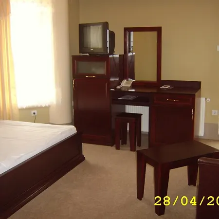 Pensión Mitic Luxx Centar 4*
