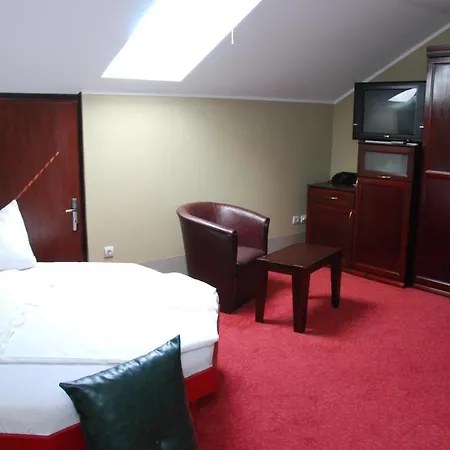 Guest house Mitic Luxx Centar 4*